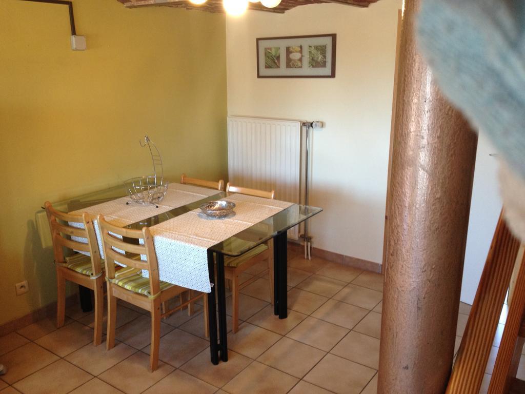 Les Gites "Le Petit Val" Durbuy Exterior foto